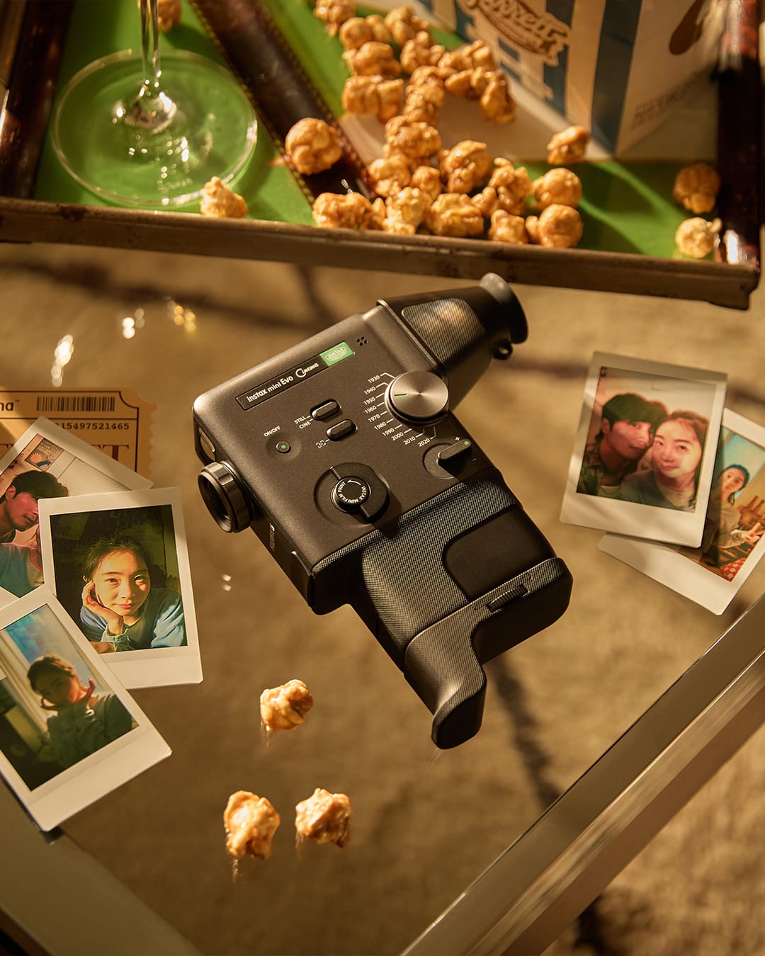 불편한 카메라를 만드는 이유