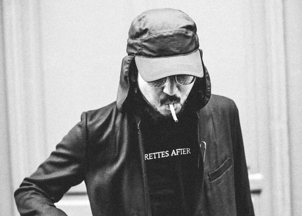 성공에 기대지 않기로 한 디자이너