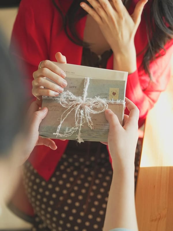 소중한 이를 위해 마음 담아 골라요